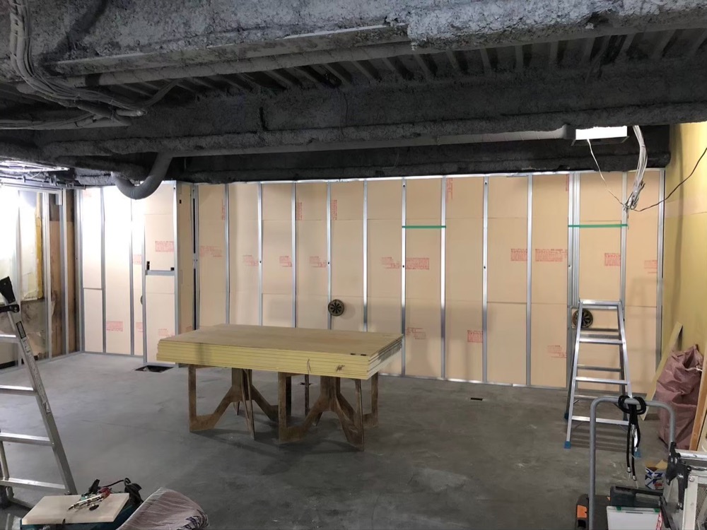 ダンススタジオ工事 施工前